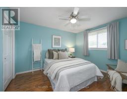 8 TUMBLEWEED CRESCENT - 26