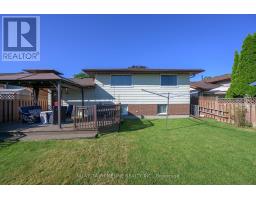 8 TUMBLEWEED CRESCENT - 7