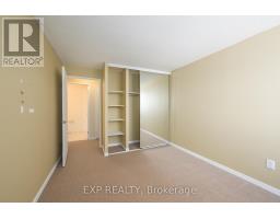 910 - 570 PROUDFOOT LANE - 21