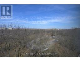 910 - 570 PROUDFOOT LANE - 24