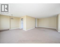 910 - 570 PROUDFOOT LANE - 7