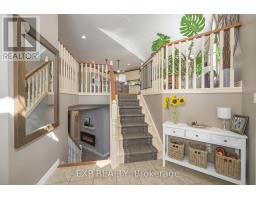 321 CARROLL STREET W - 3