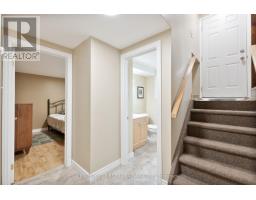 135 DOWNING CRESCENT - 28