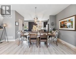 15 - 1040 CORONATION DRIVE - 17