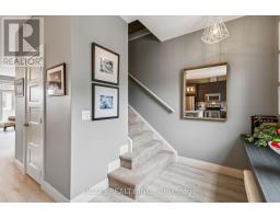 15 - 1040 CORONATION DRIVE - 26