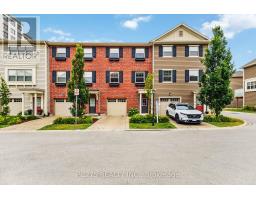 15 - 1040 CORONATION DRIVE - 3