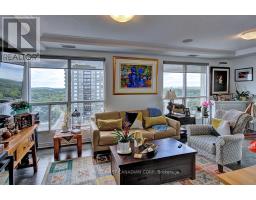 2108 - 330 RIDOUT STREET N - 13