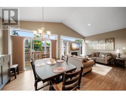 12 - 1 VINEDEN DRIVE - 19