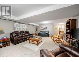 12 - 1 VINEDEN DRIVE - 31