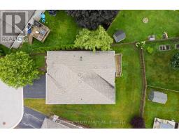 12 - 1 VINEDEN DRIVE - 48