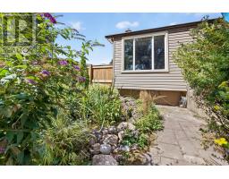 1432 NORMAN PLACE - 40