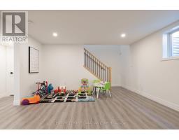19 - 159 COLLINS WAY - 23