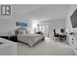3 - 410 AMBLESIDE DRIVE - 14