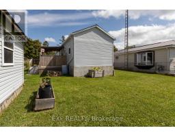 3 WILLOWDALE AVENUE - 24