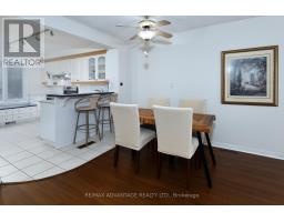 63 WALMER GARDENS - 18