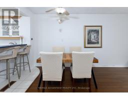 63 WALMER GARDENS - 19