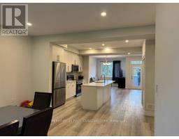 990 DEVERON CRESCENT - 4