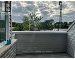 990 DEVERON CRESCENT - 9