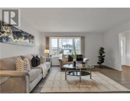 53 ARCHER CRESCENT - 7