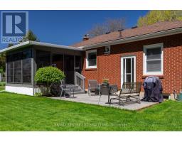 32 DIEPPE DRIVE - 25