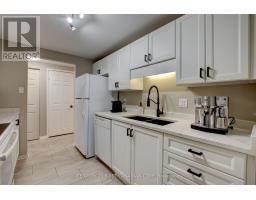 203 - 155 KENT STREET - 9