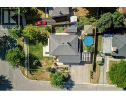 260 TWEEDSMUIR AVENUE - 2