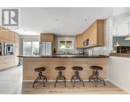 631 ELM STREET - 10