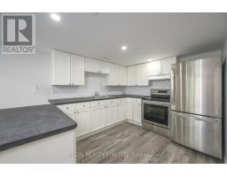 12 PEACH TREE BOULEVARD - 34
