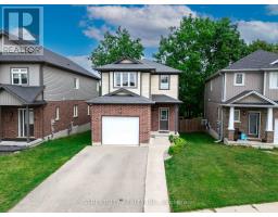 69 YVONNE CRESCENT - 2