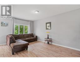 69 YVONNE CRESCENT - 6