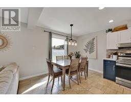 82 ALAYNE CRESCENT - 10