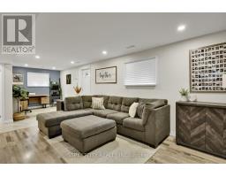 82 ALAYNE CRESCENT - 21