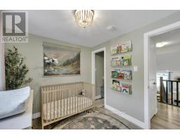 82 ALAYNE CRESCENT - 37