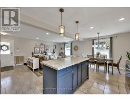 82 ALAYNE CRESCENT - 6