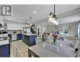 82 ALAYNE CRESCENT - 9