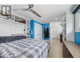 47 PATIENCE CRESCENT - 15