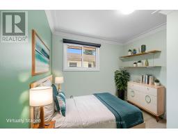 47 PATIENCE CRESCENT - 21