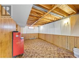 47 PATIENCE CRESCENT - 24