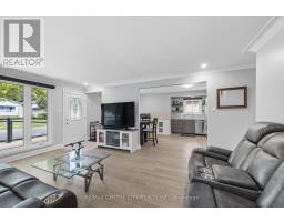 47 PATIENCE CRESCENT - 4