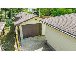 47 PATIENCE CRESCENT - 42