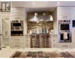 1511 GEARY AVENUE - 9