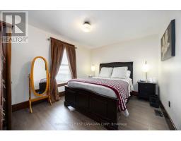 2 UNION STREET - 17