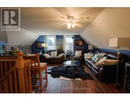 59 WILKINS CRESCENT - 24