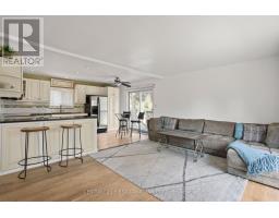 26 OAK STREET - 13