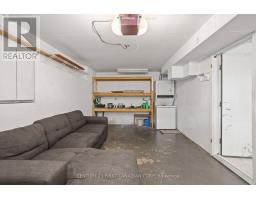 26 OAK STREET - 26
