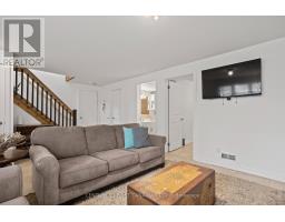 26 OAK STREET - 7
