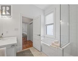 930 WELLINGTON STREET - 37