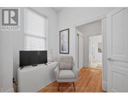 930 WELLINGTON STREET - 38