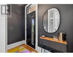 930 WELLINGTON STREET - 4