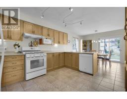 1128 STAGHORN CRESCENT - 10
